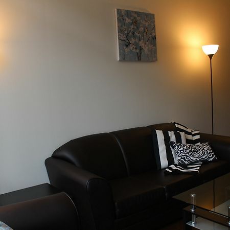 Custom Luxury Suite - By Elite Suites Mississauga Esterno foto